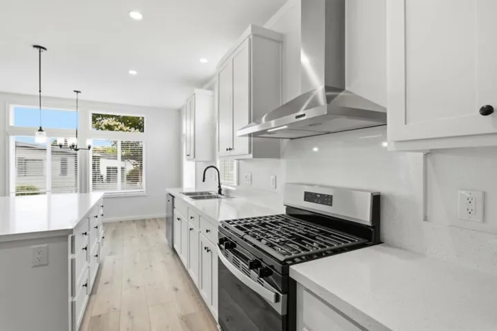 1050 Borregas Avenue 49, Sunnyvale, California 94089