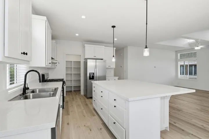 1050 Borregas Avenue 49, Sunnyvale, California 94089