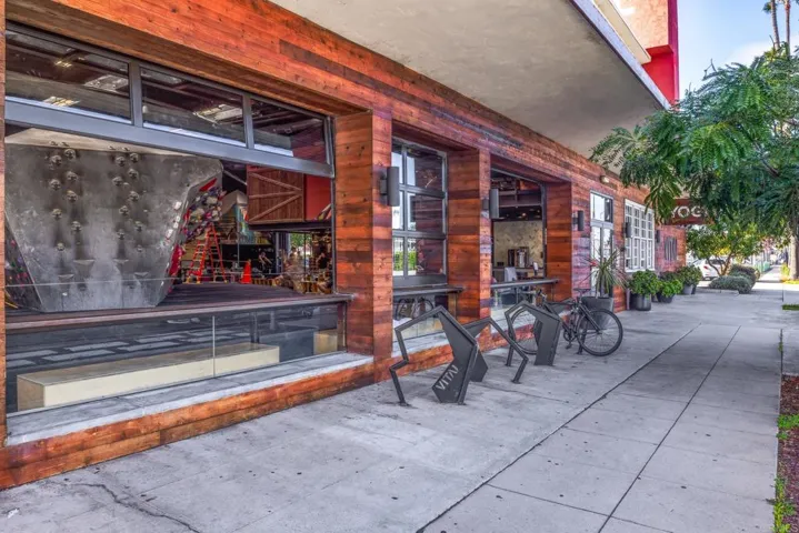 525 S Coast Hwy 101, Oceanside, California 92054