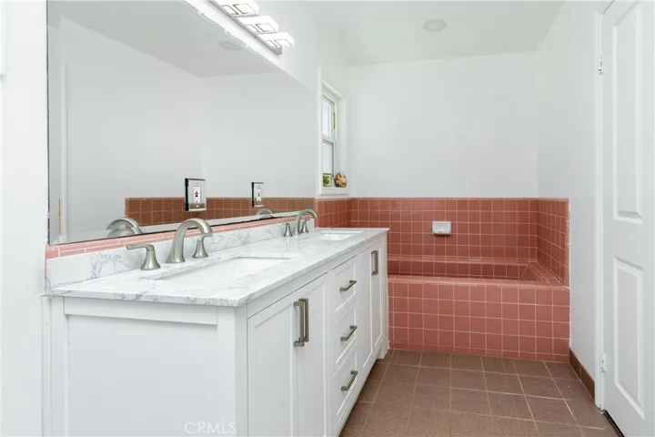 6401 Hubbard, Acton, California 93510