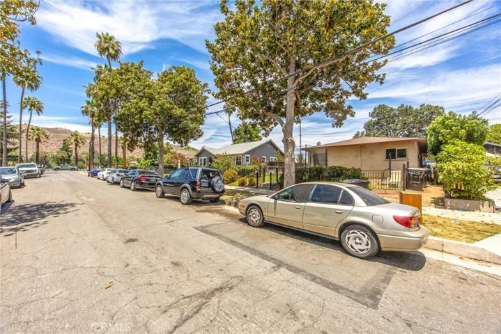 4230 13th, Riverside, California 92501