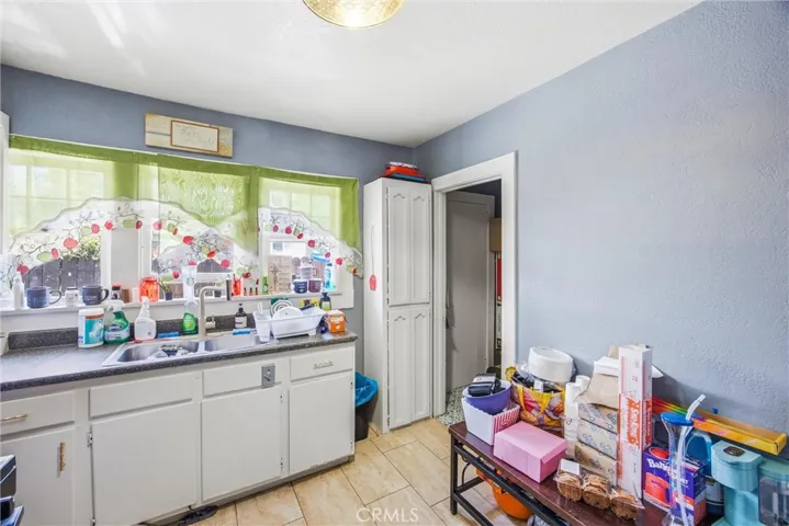 4230 13th, Riverside, California 92501