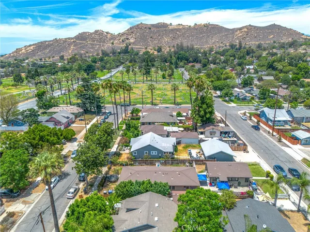 4230 13th, Riverside, California 92501