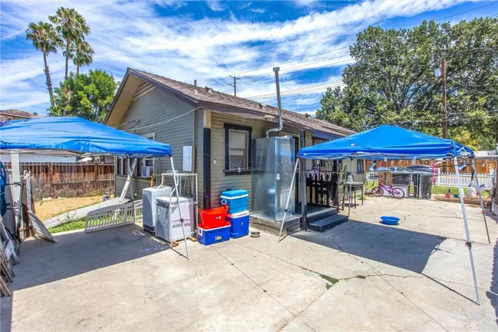 4230 13th, Riverside, California 92501