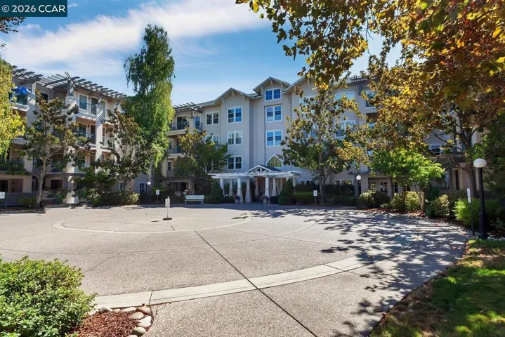 1840 Tice Creek Driveway