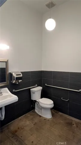 3505 W Beverly Boulevard, Montebello, California 90640