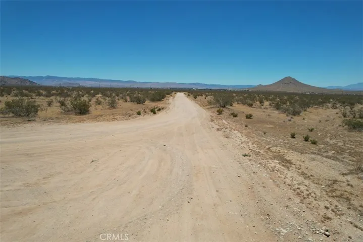 1 Cathedral Drive, Apple Valley, California 92307