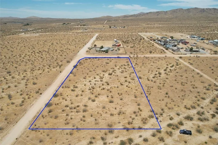 1 Cathedral Drive, Apple Valley, California 92307