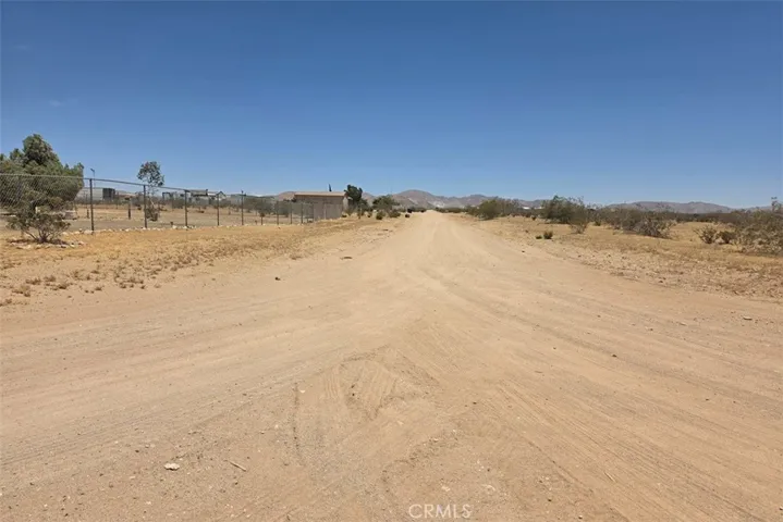 1 Cathedral Drive, Apple Valley, California 92307
