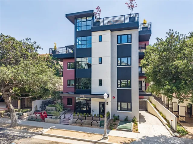 150 S Oak Knoll Avenue 205, Pasadena, California 91101