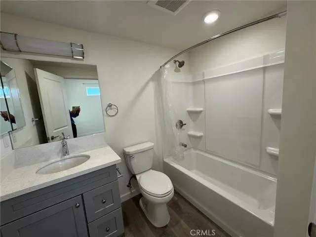 9623 Haas Avenue, Los Angeles, California 90047