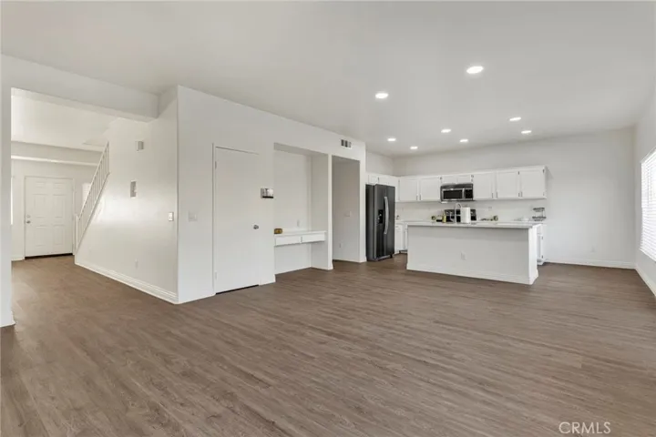 13653 Cobalt Road, Victorville, California 92392