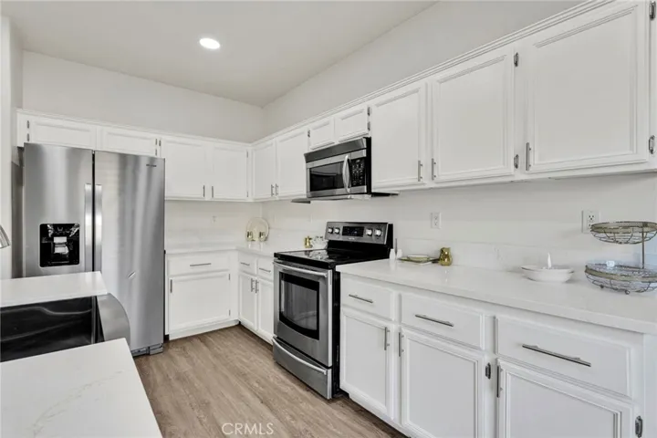 13653 Cobalt Road, Victorville, California 92392