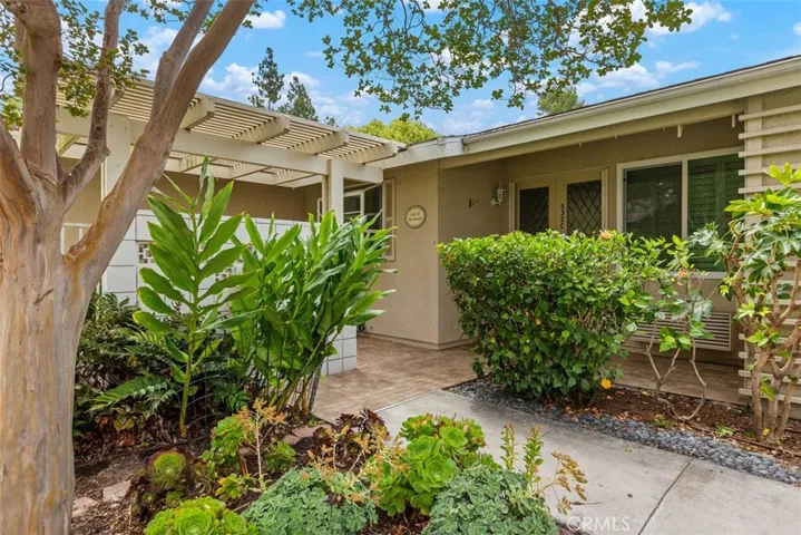 532 Via Estrada C, Laguna Woods, California 92637