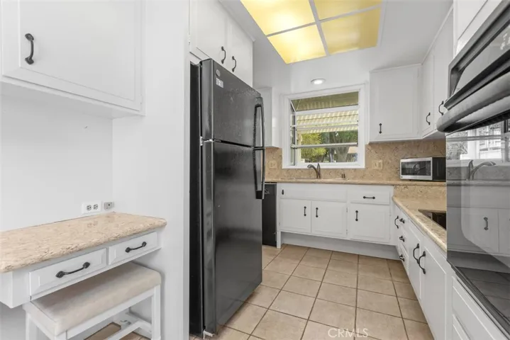 532 Via Estrada C, Laguna Woods, California 92637