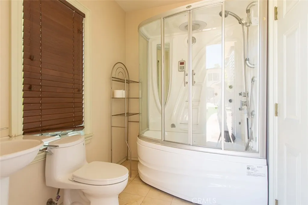 Detached Garage Bathroom