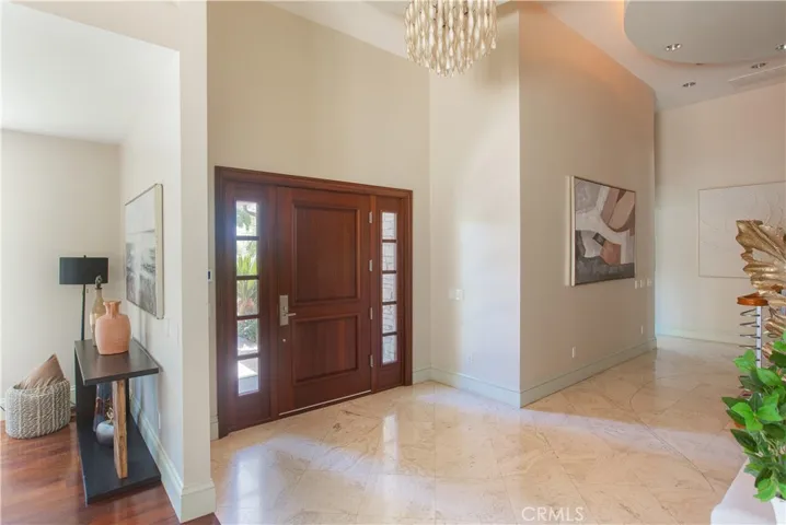 899 S Santa Anita, San Marino, California 91108