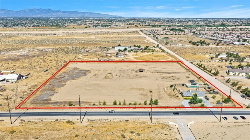 10080 Deep Creek Road, Apple Valley, California 92308