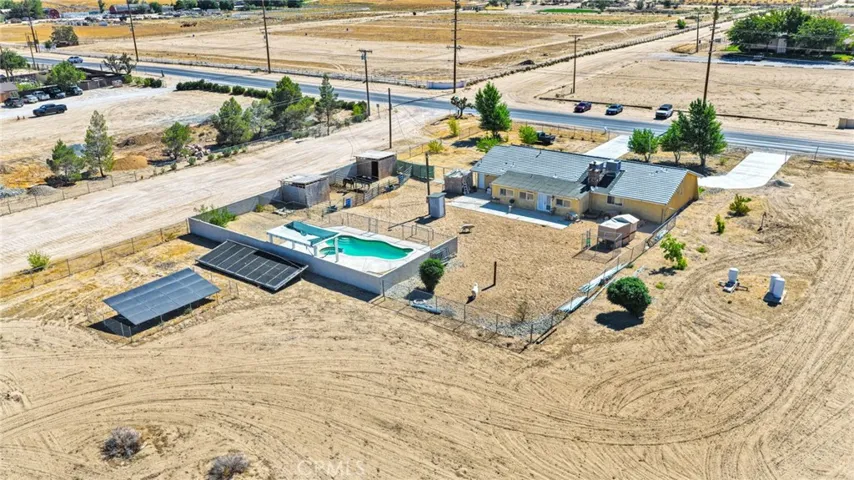 10080 Deep Creek Road, Apple Valley, California 92308