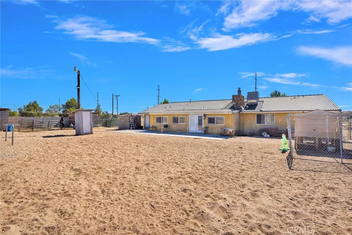 10080 Deep Creek Road, Apple Valley, California 92308