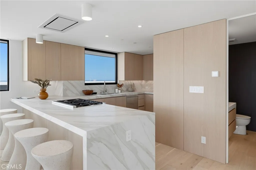 4101 Highland, Manhattan Beach, California 90266 — photo 4