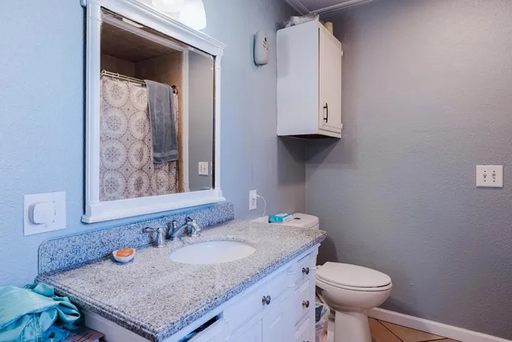 15 Rincon Avenue, Salinas, California 93905