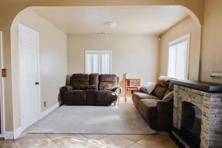15 Rincon Avenue, Salinas, California 93905