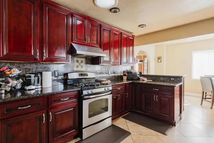15 Rincon Avenue, Salinas, California 93905