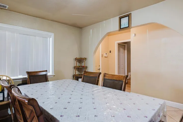 15 Rincon Avenue, Salinas, California 93905