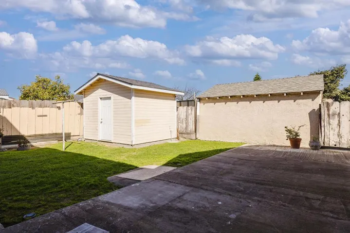 15 Rincon Avenue, Salinas, California 93905