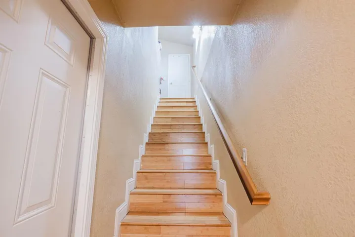 15 Rincon Avenue, Salinas, California 93905