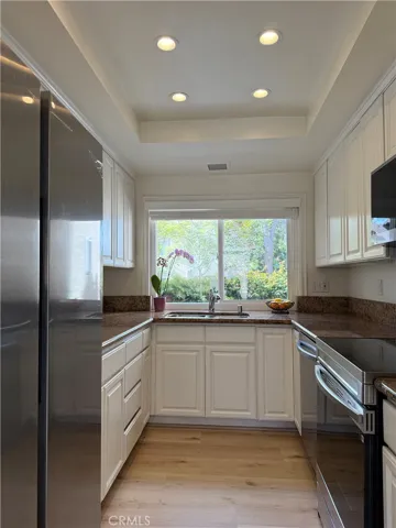 18 Snapdragon 11, Irvine, California 92604