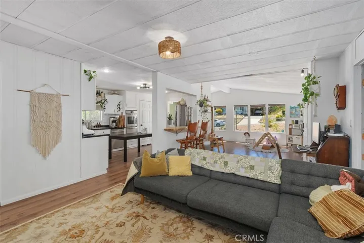 24414 Wagon Wheel, Wildomar, California 92595