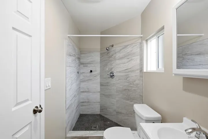 554 Ritchey St, San Diego, California 92114