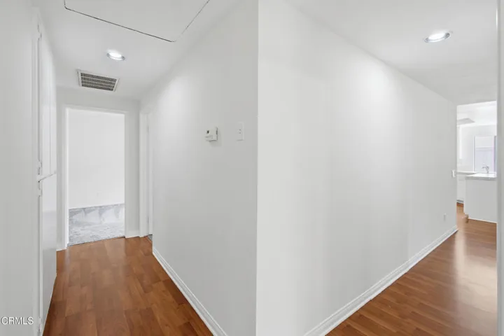 27_hallway
