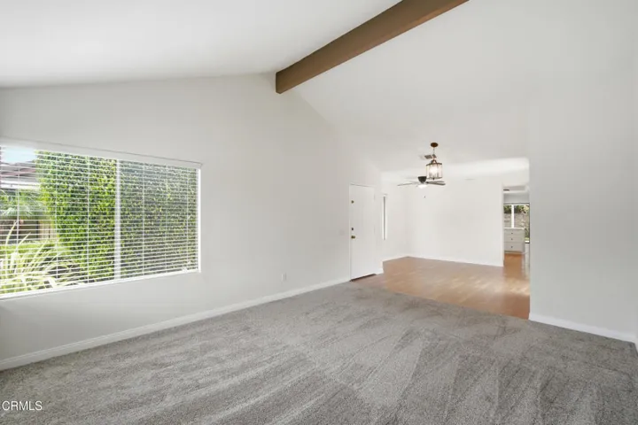 7_living room