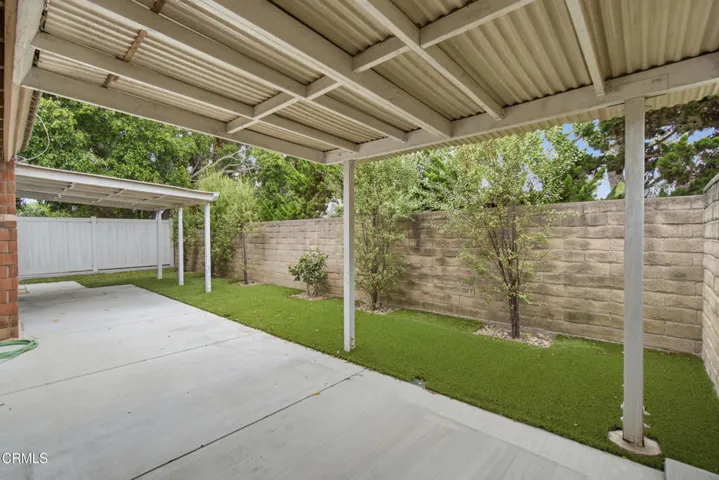 34_backyard