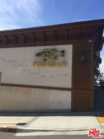 472 Rosecrans Avenue, Manhattan Beach, California 90266