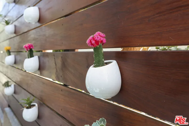 472 Rosecrans Avenue, Manhattan Beach, California 90266