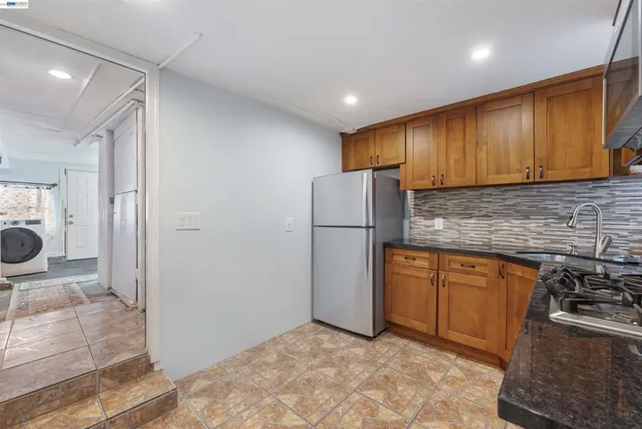 25 Regent St, San Francisco, California 94112