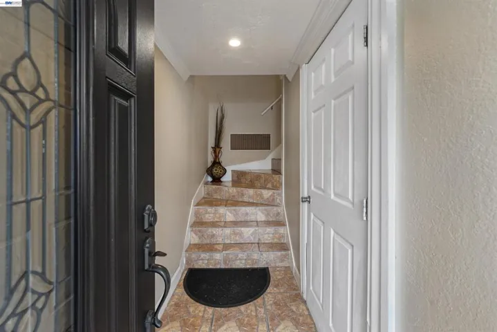 25 Regent St, San Francisco, California 94112