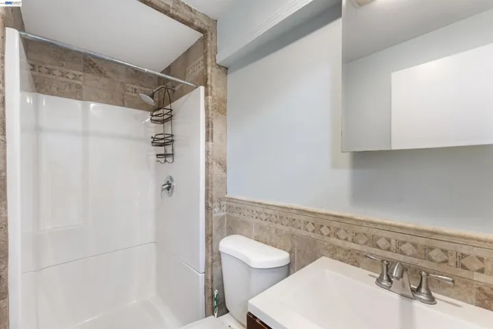 25 Regent St, San Francisco, California 94112