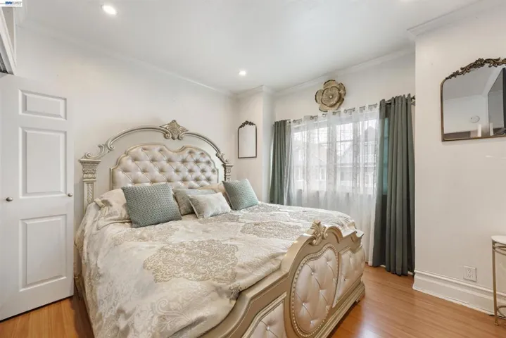 25 Regent St, San Francisco, California 94112