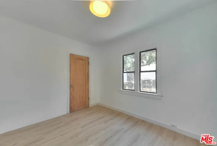1361 Keniston Avenue, Los Angeles, California 90019