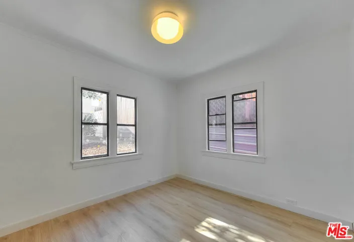 1361 Keniston Avenue, Los Angeles, California 90019