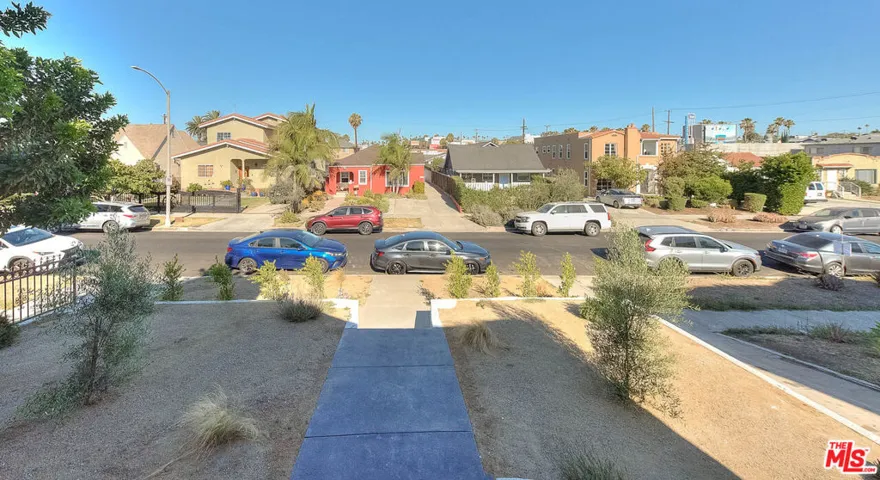 1361 Keniston Avenue, Los Angeles, California 90019