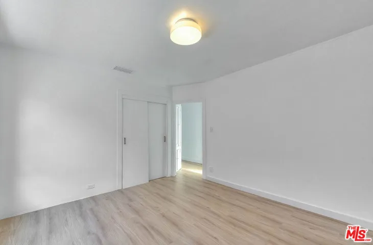 1361 Keniston Avenue, Los Angeles, California 90019