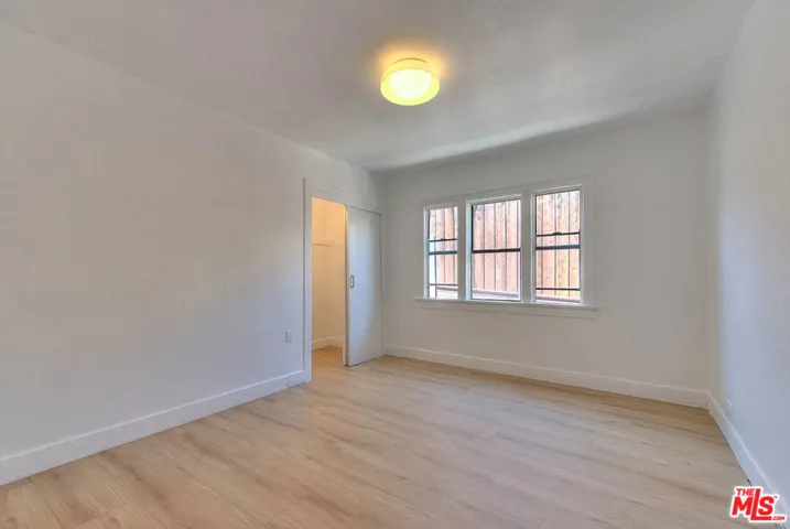 1361 Keniston Avenue, Los Angeles, California 90019