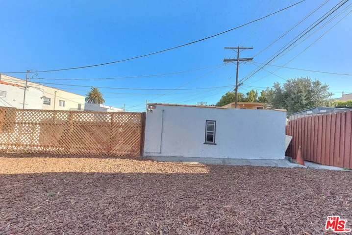 1361 Keniston Avenue, Los Angeles, California 90019