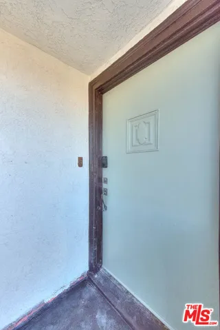 1361 Keniston Avenue, Los Angeles, California 90019